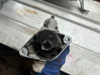 bontott TOYOTA AURIS Önindító