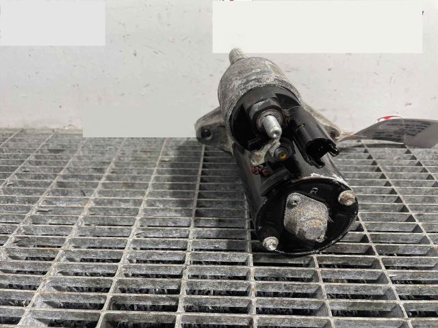 bontott TOYOTA AURIS Önindító