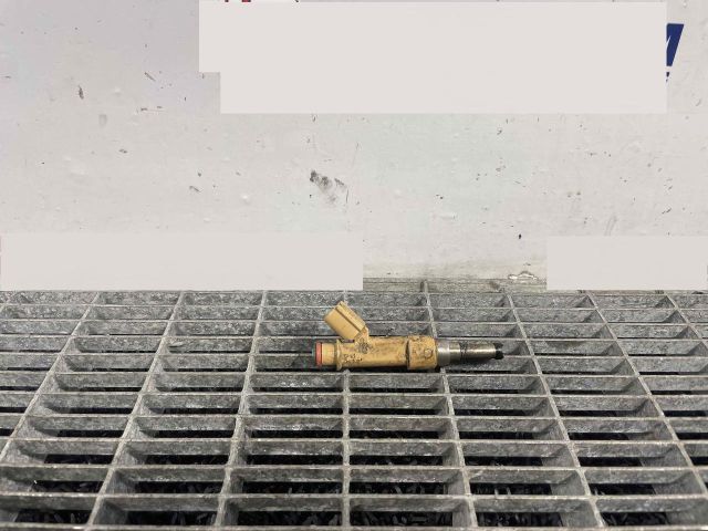 bontott TOYOTA AURIS Porlasztó (1 db)