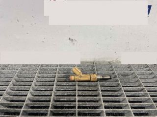 bontott TOYOTA AURIS Porlasztó (1 db)