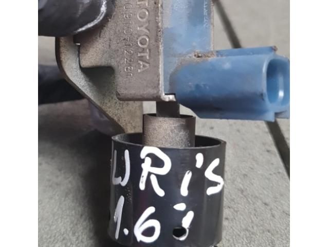 bontott TOYOTA AURIS Turbó Vákum Szelep