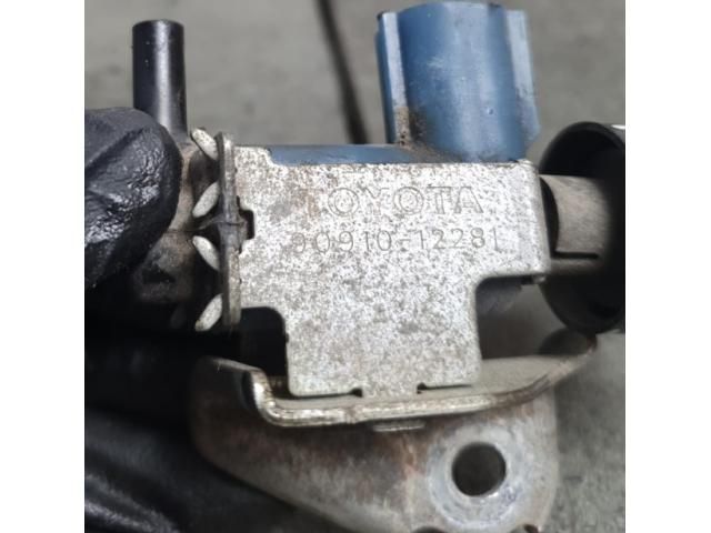 bontott TOYOTA AURIS Turbó Vákum Szelep