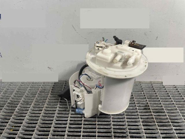 bontott TOYOTA AURIS Üzemanyag Szivattyú