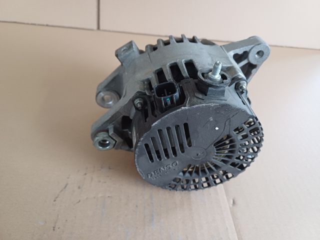 bontott TOYOTA AURIS Generátor