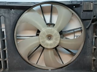 bontott TOYOTA AURIS Hűtőventilátor
