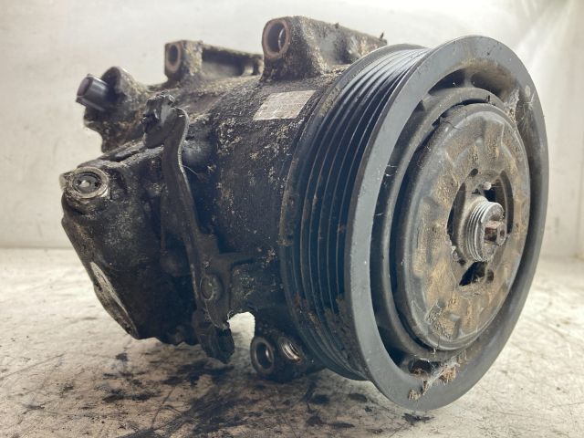 bontott TOYOTA AURIS Klímakompresszor