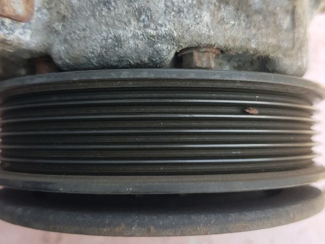 bontott TOYOTA AURIS Klímakompresszor