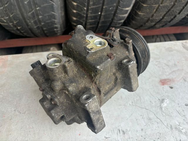 bontott TOYOTA AURIS Klímakompresszor