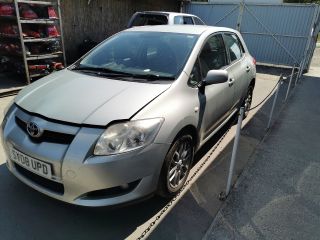 bontott TOYOTA AURIS Komplett Homlokfal (Részeivel)