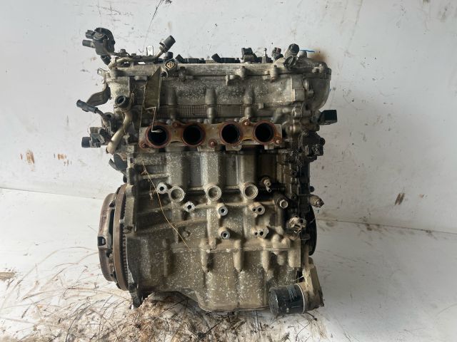 bontott TOYOTA AURIS Motor (Fűzött blokk hengerfejjel)