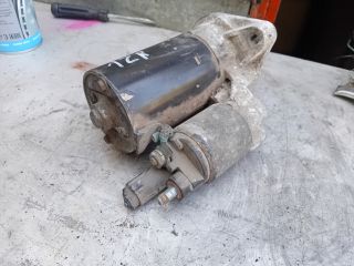 bontott TOYOTA AURIS Önindító