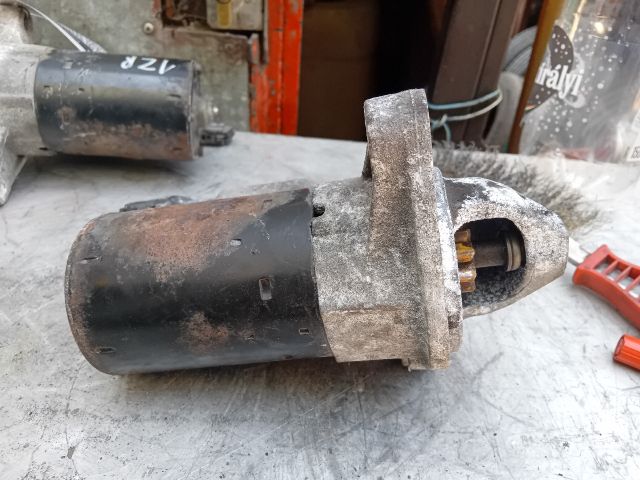 bontott TOYOTA AURIS Önindító