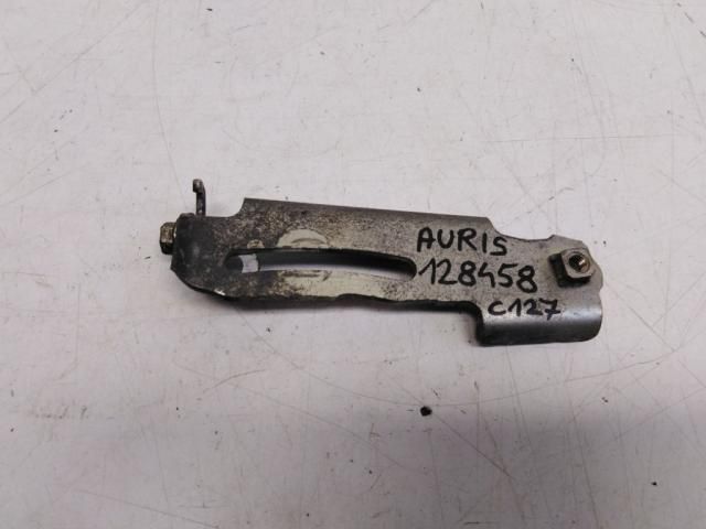 bontott TOYOTA AURIS Szíjfeszítő Görgő