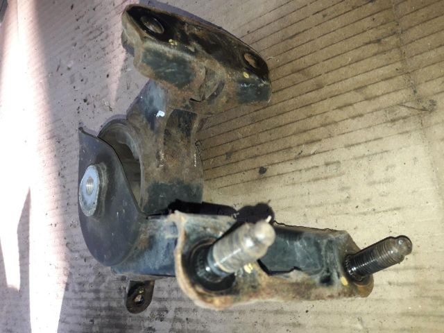 bontott TOYOTA AURIS Váltó Tartó Bak (Pozíciófüggetlen)