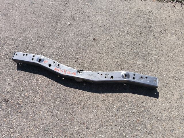 bontott TOYOTA AURIS Homlokfal (Üres lemez)