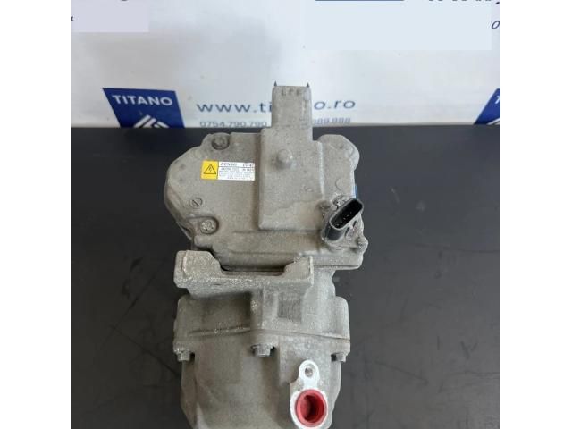 bontott TOYOTA AURIS Klímakompresszor