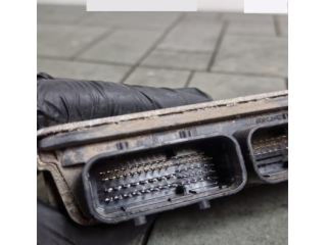 bontott TOYOTA AURIS Motorvezérlő