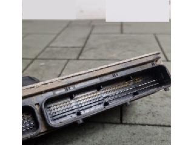 bontott TOYOTA AURIS Motorvezérlő