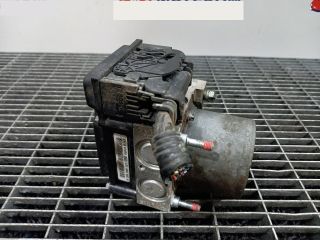 bontott TOYOTA AURIS ABS Kocka