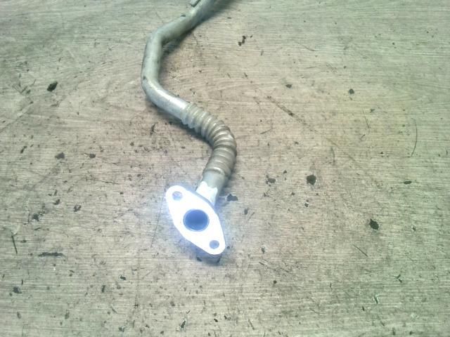 bontott TOYOTA AURIS EGR Hűtő Cső