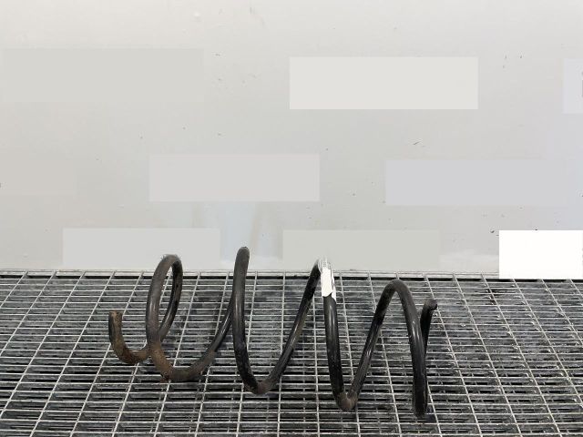 bontott TOYOTA AURIS Első Rugó