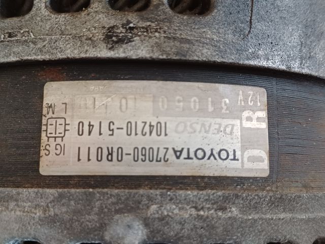 bontott TOYOTA AURIS Generátor