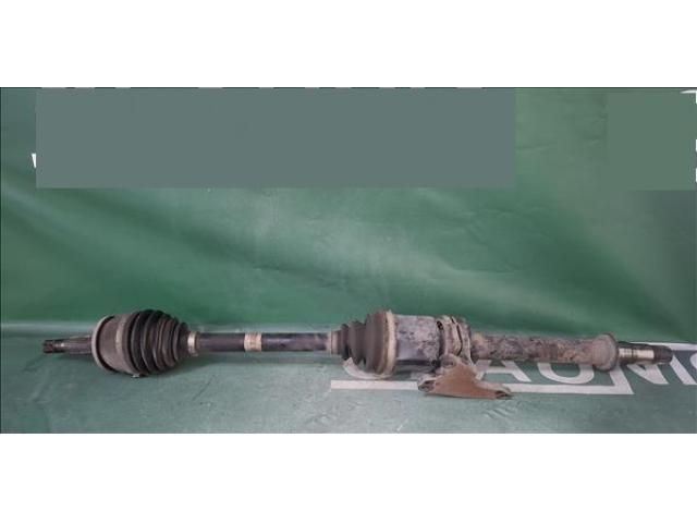 bontott TOYOTA AURIS Jobb Féltengely