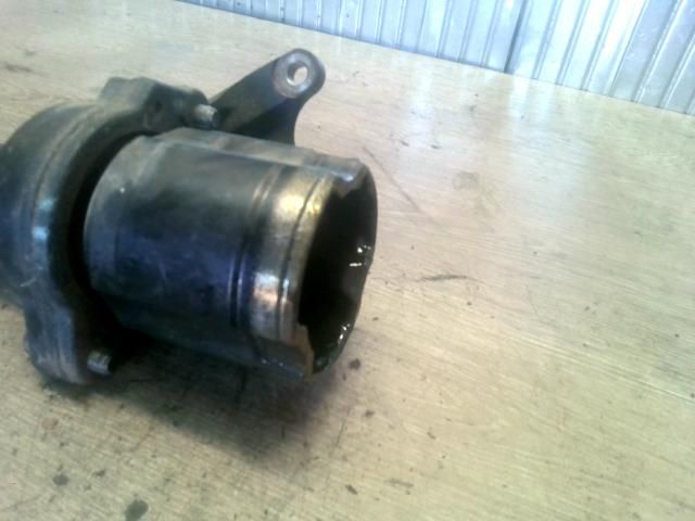 bontott TOYOTA AURIS Jobb hátsó Féltengely