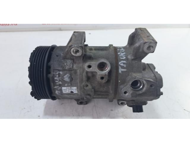 bontott TOYOTA AURIS Klímakompresszor