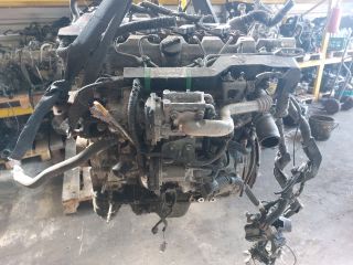 bontott TOYOTA AURIS Komplett Motor (Segédberendezésekkel)