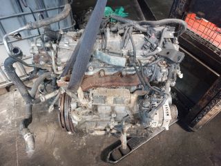bontott TOYOTA AURIS Komplett Motor (Segédberendezésekkel)