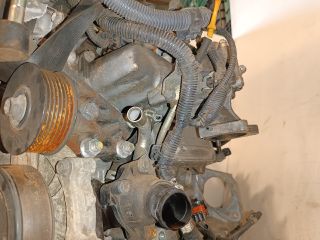 bontott TOYOTA AURIS Komplett Motor (Segédberendezésekkel)