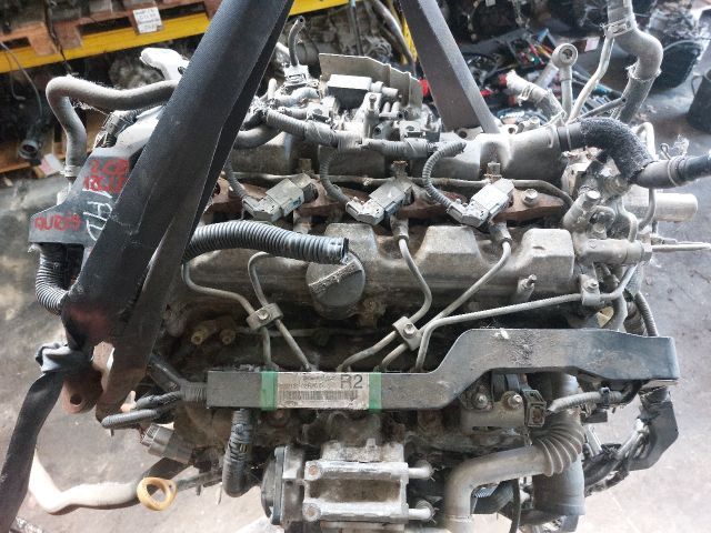 bontott TOYOTA AURIS Komplett Motor (Segédberendezésekkel)