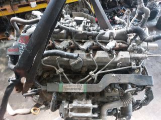 bontott TOYOTA AURIS Komplett Motor (Segédberendezésekkel)