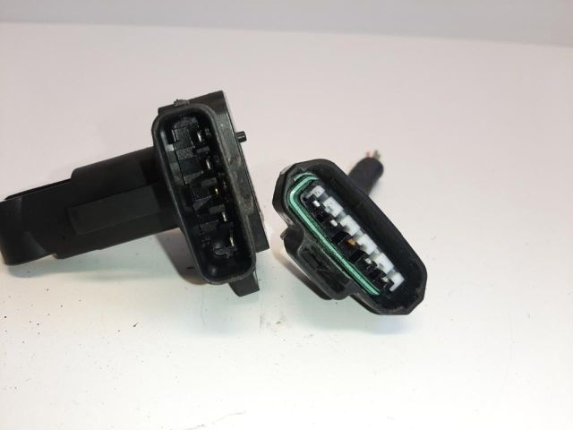 bontott TOYOTA AURIS Légtömegmérő