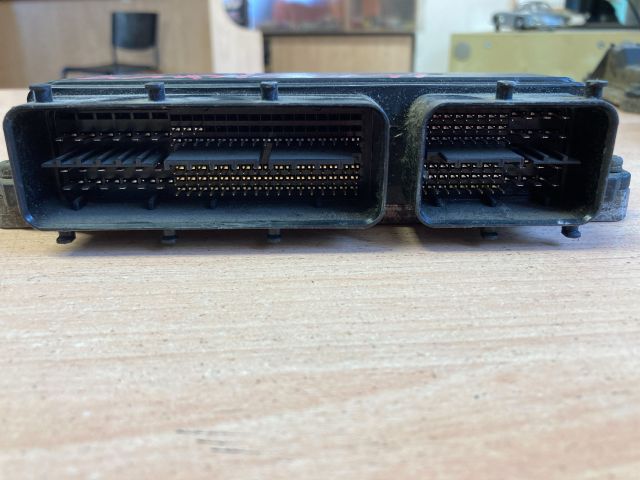 bontott TOYOTA AURIS Motorvezérlő