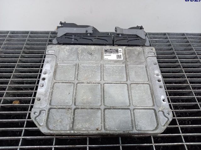 bontott TOYOTA AURIS Motorvezérlő