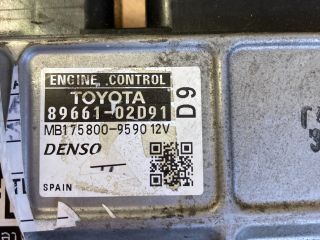 bontott TOYOTA AURIS Motorvezérlő
