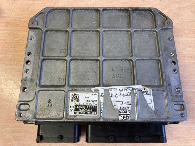 bontott TOYOTA AURIS Motorvezérlő