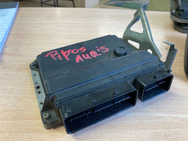 bontott TOYOTA AURIS Motorvezérlő