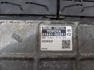bontott TOYOTA AURIS Motorvezérlő