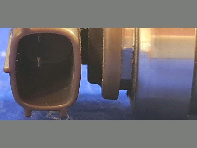 bontott TOYOTA AURIS Porlasztó (1 db)