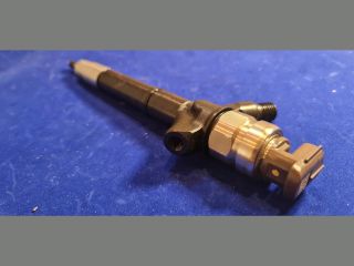 bontott TOYOTA AURIS Porlasztó (1 db)