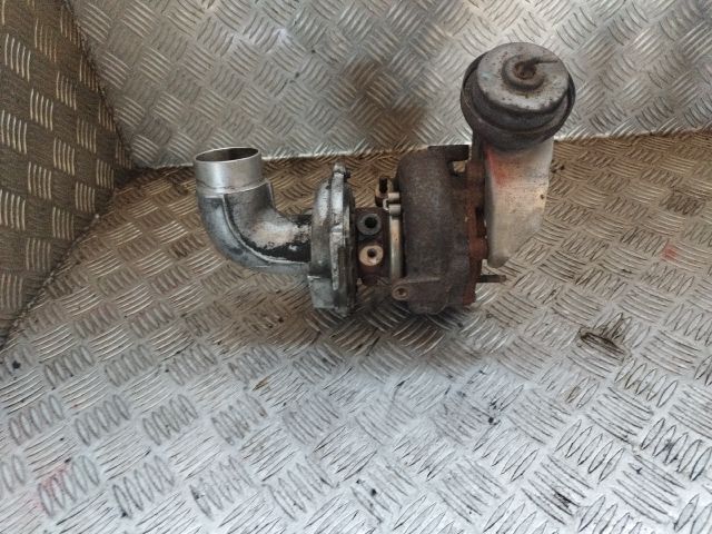 bontott TOYOTA AURIS Turbó