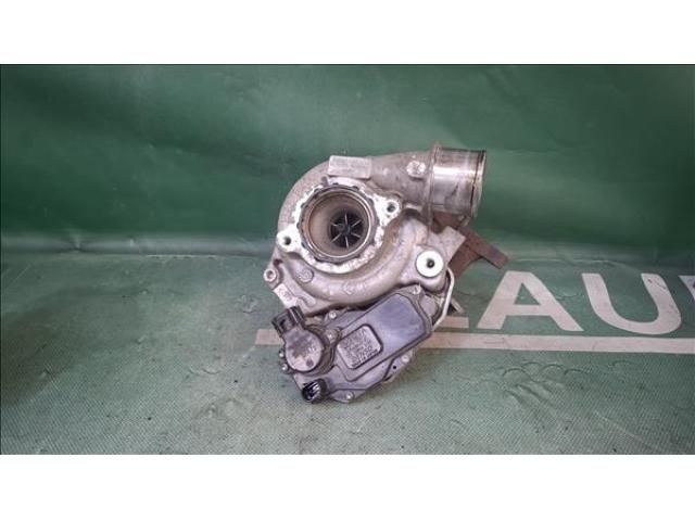 bontott TOYOTA AURIS Turbó