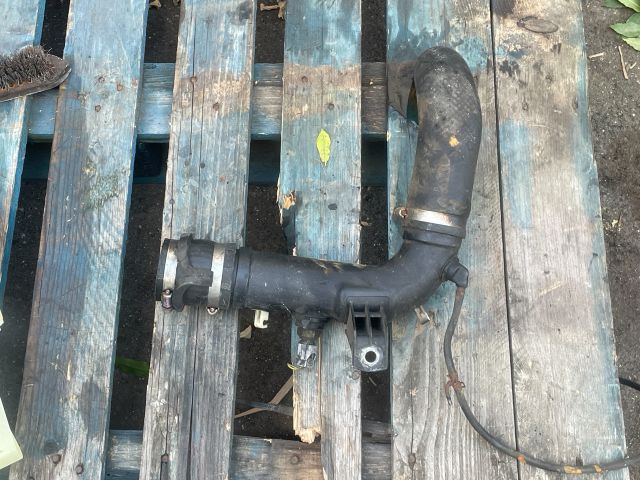 bontott TOYOTA AURIS Turbócső