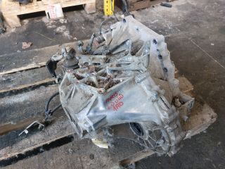 bontott TOYOTA AURIS Váltó (Mechanikus)
