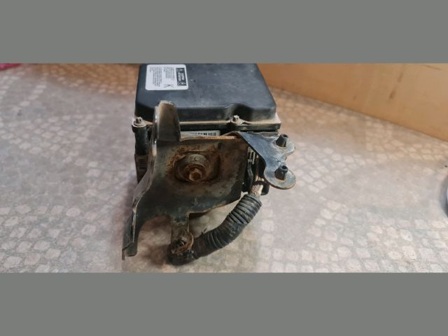 bontott TOYOTA AURIS ABS Kocka