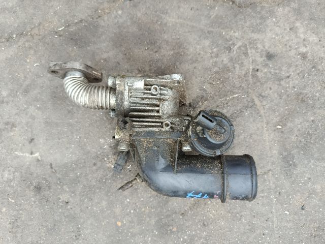 bontott TOYOTA AURIS Fojtószelep (Mechanikus)