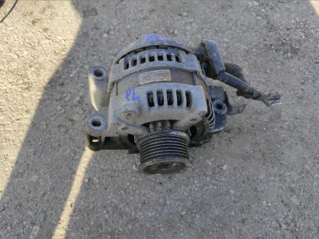 bontott TOYOTA AURIS Generátor